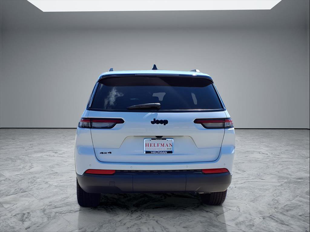 Used 2024 Jeep Grand Cherokee L Laredo image 6