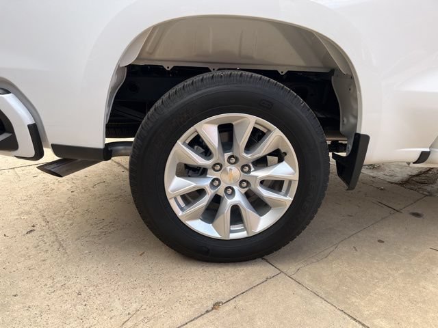 New 2026 Chevrolet Silverado 1500 Custom AWD/4WD image 12