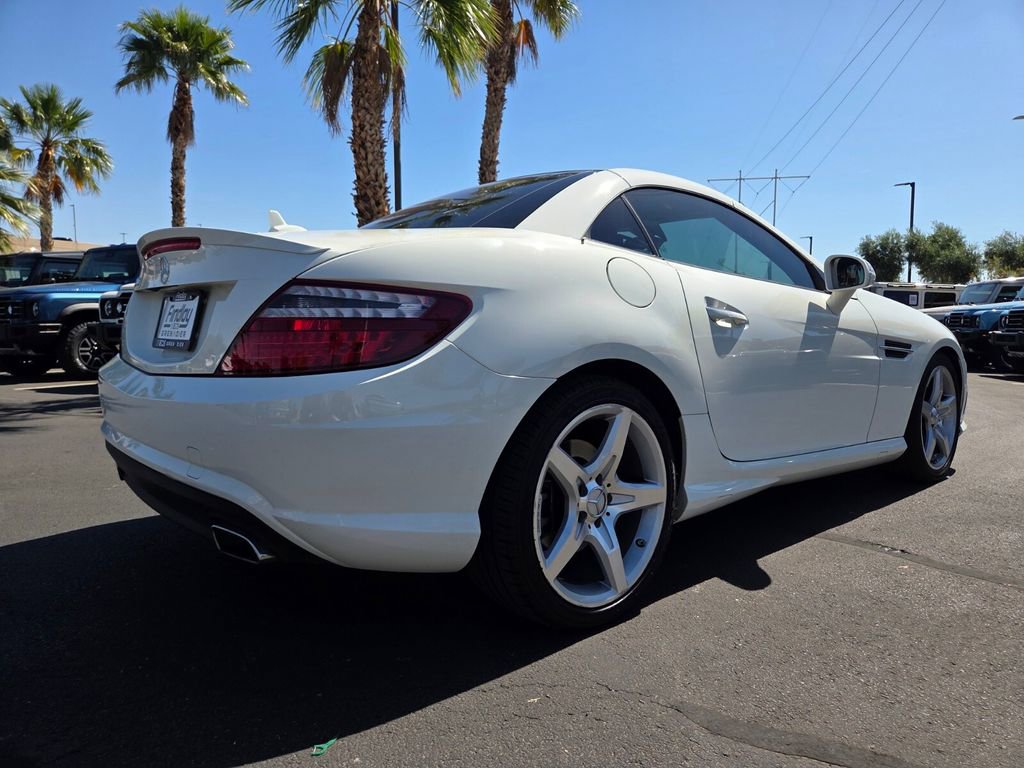 Used 2013 Mercedes-Benz SLK 350 image 6