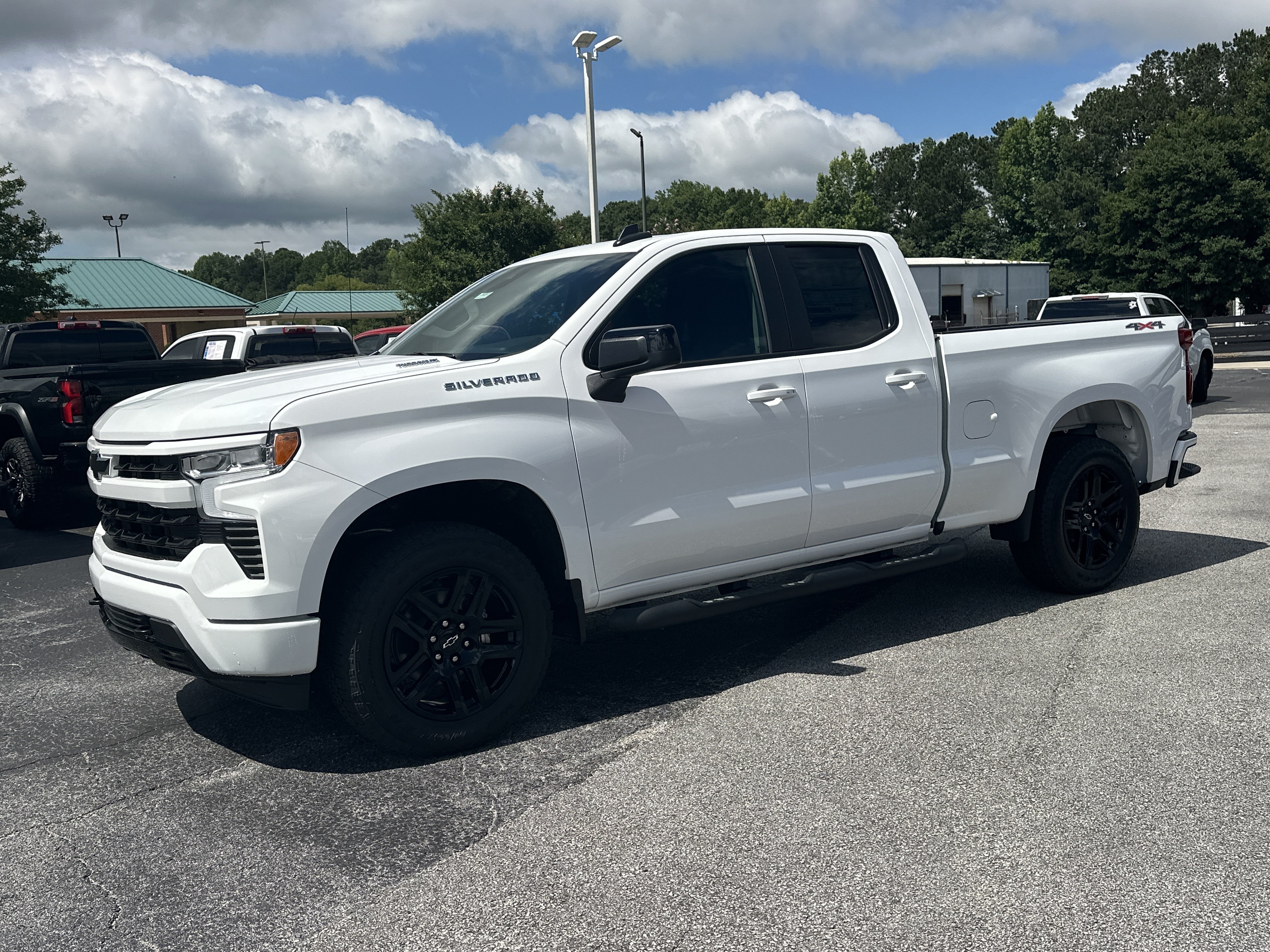 New 2026 Chevrolet Silverado 1500 RST w/ RST Select Package AWD/4WD image 5