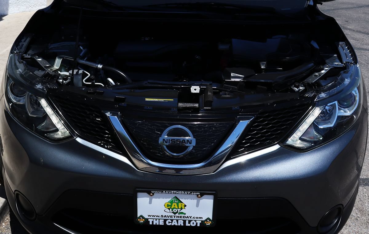 Used 2019 Nissan Rogue Sport SV FWD image 56