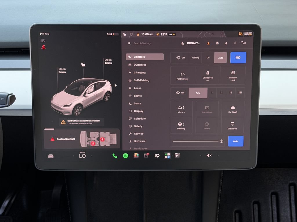 Used 2021 Tesla Model Y Long Range AWD/4WD image 17
