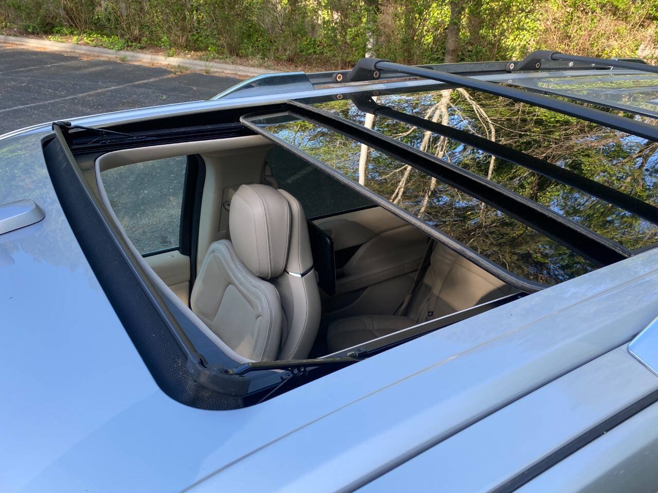 Used 2019 Lincoln Navigator Reserve AWD/4WD image 45