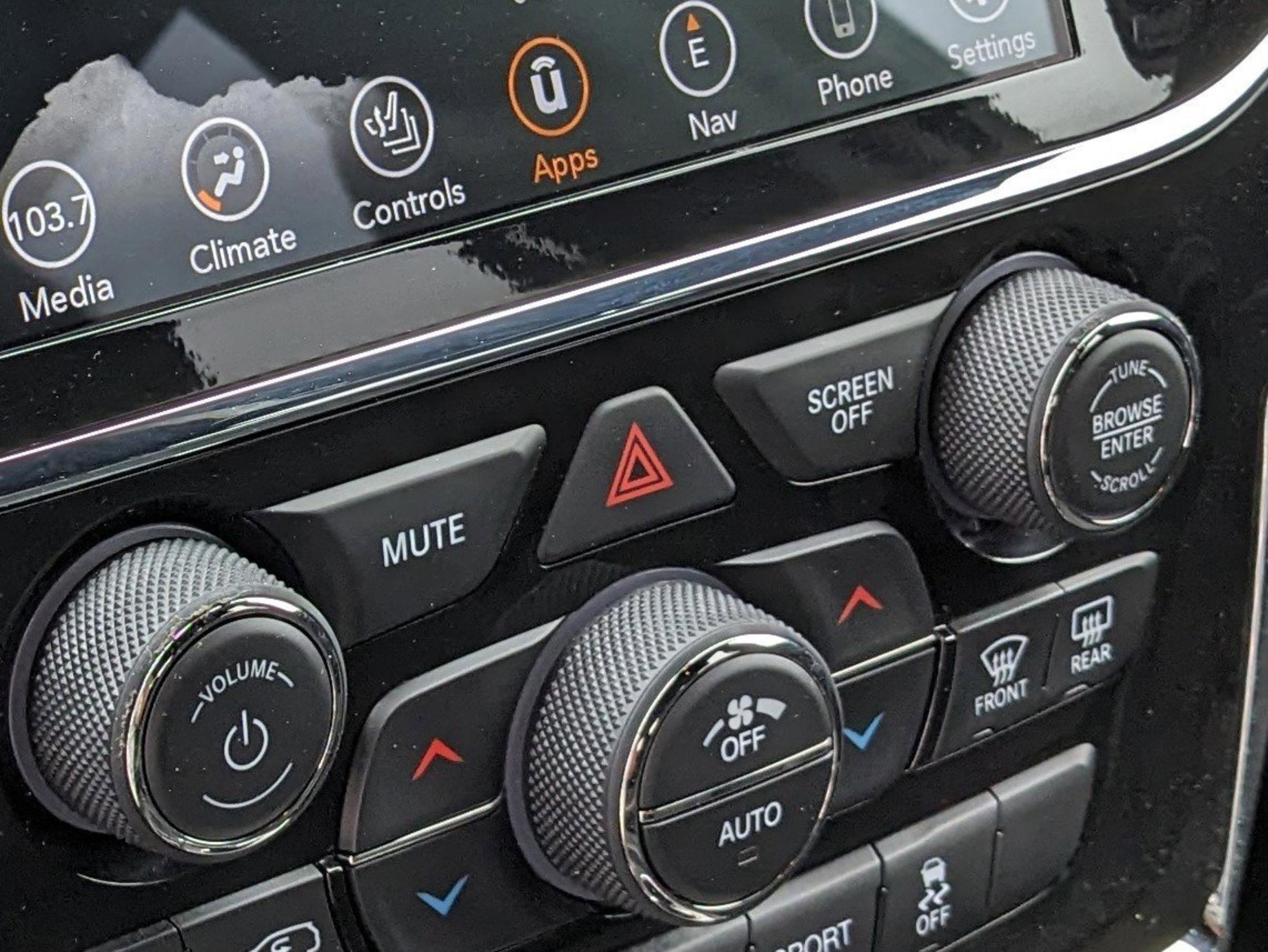 Used 2021 Jeep Grand Cherokee Freedom Edition image 22