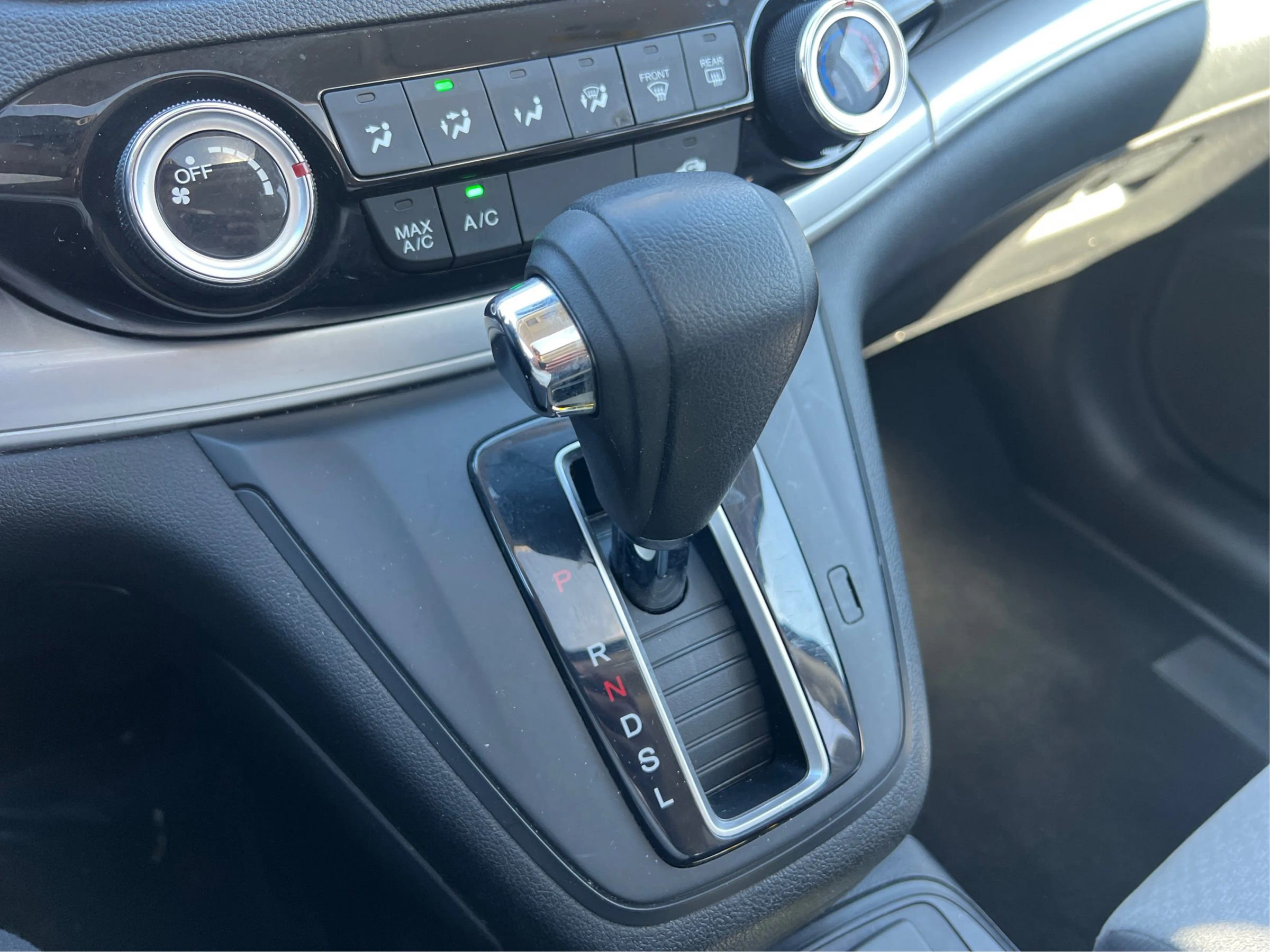 Used 2015 Honda CR-V EX image 33