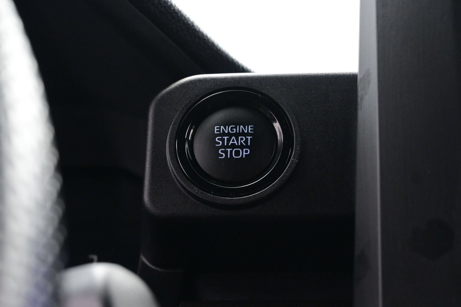 Used 2025 Toyota Tacoma SR5 AWD/4WD image 22
