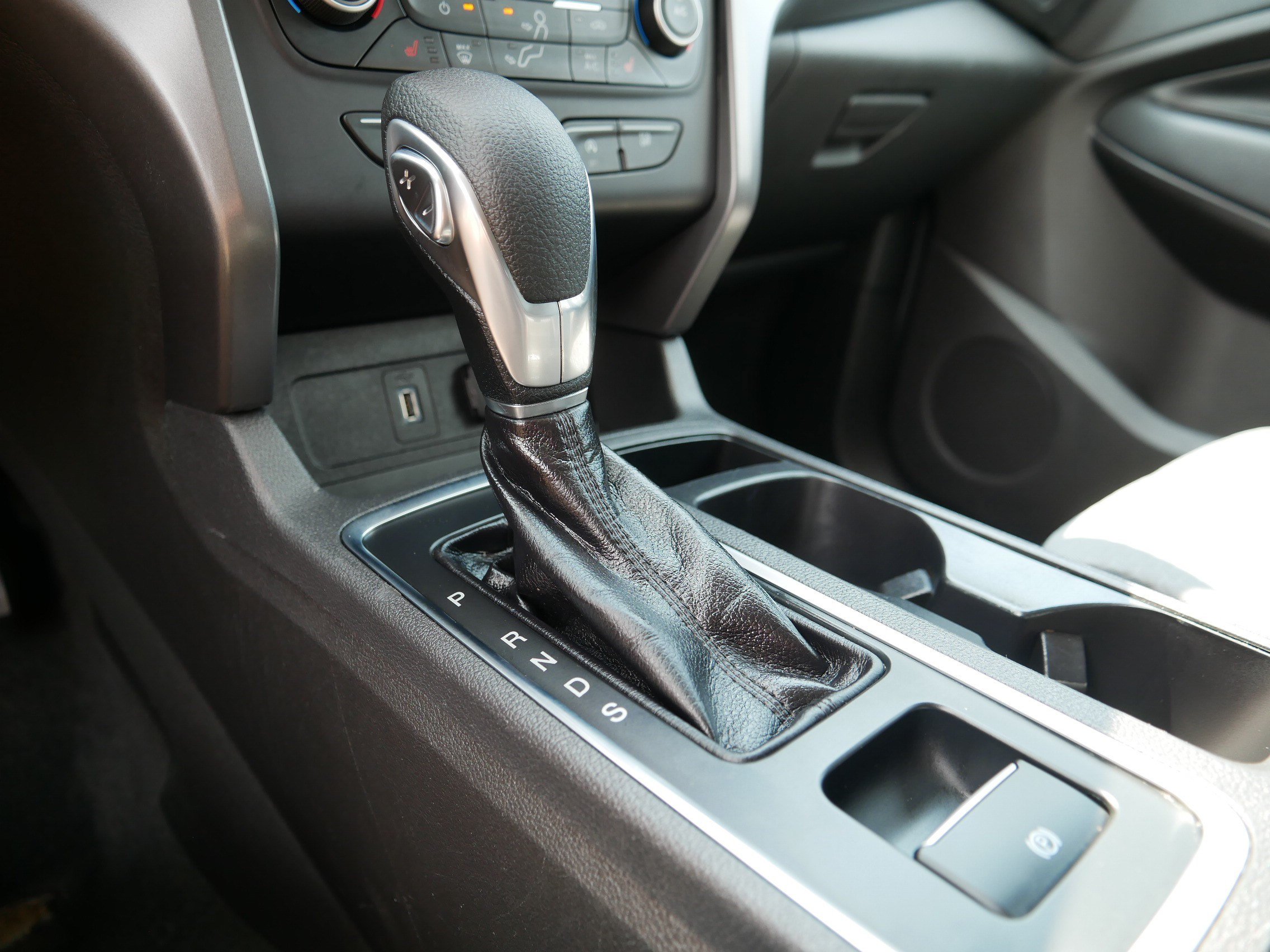 Used 2019 Ford Escape SE AWD/4WD image 24