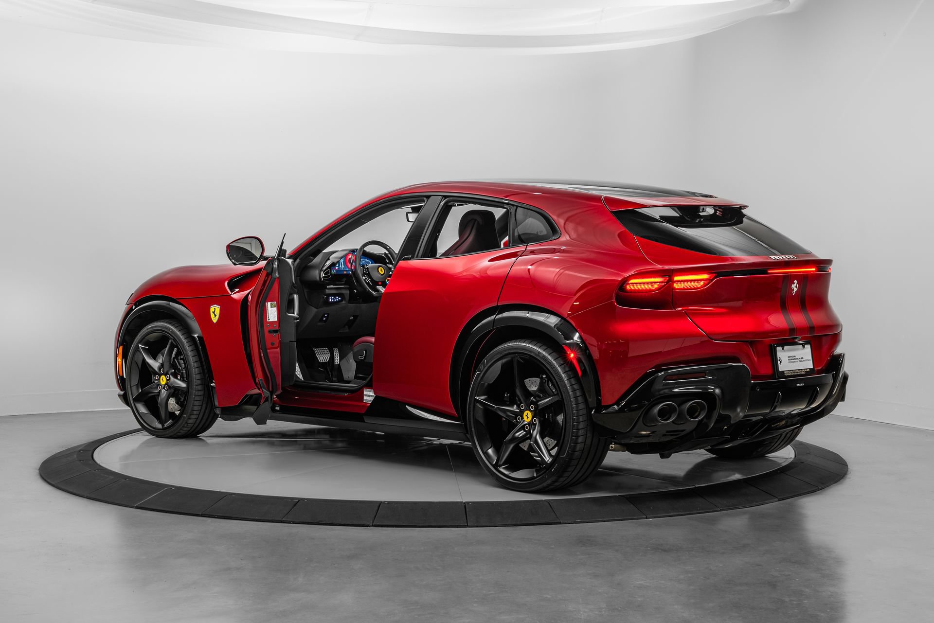 Certified 2026 Ferrari Purosangue AWD/4WD image 2