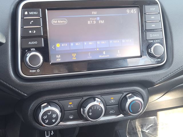 Used 2020 Nissan Versa S FWD image 14