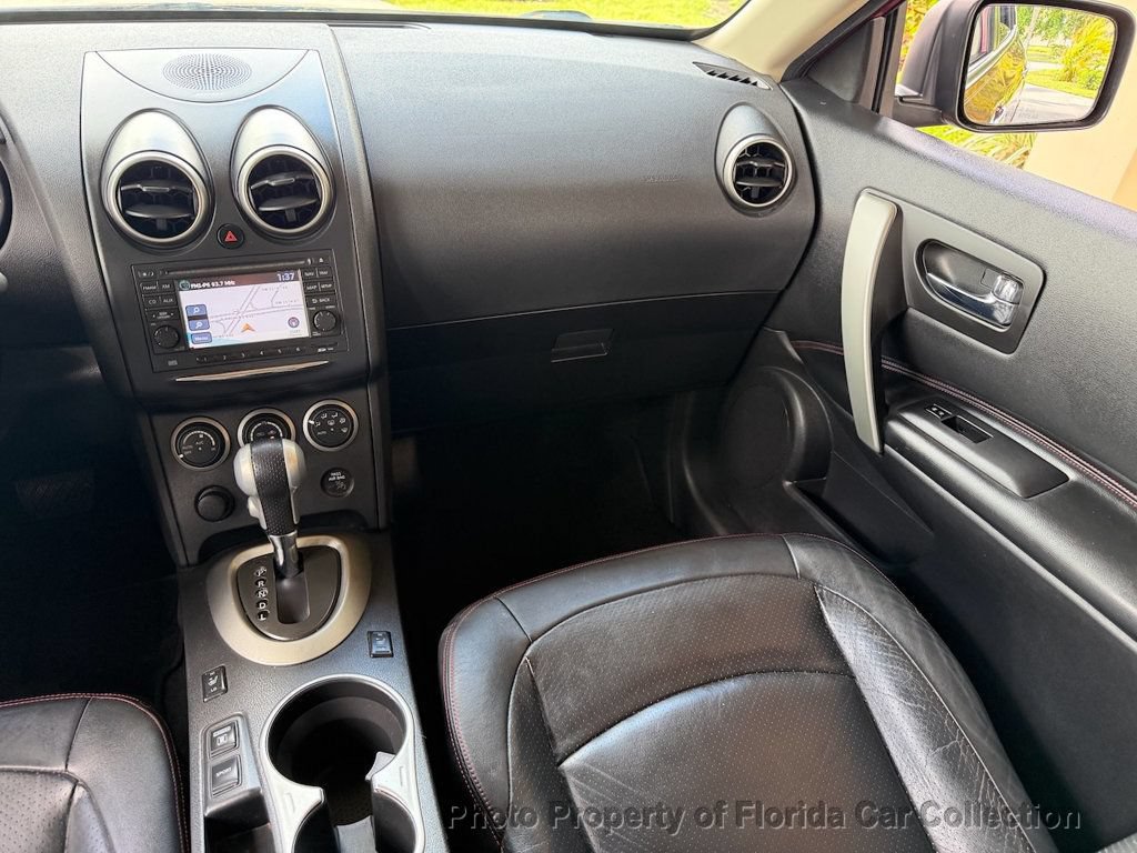Used 2012 Nissan Rogue SL FWD image 36
