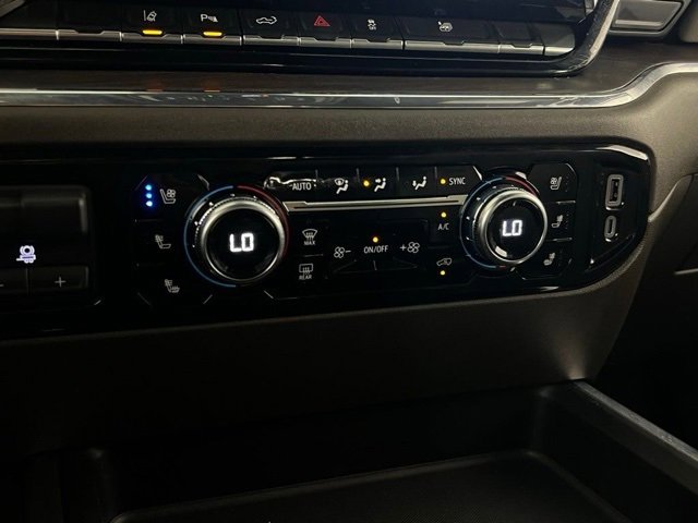 Used 2024 GMC Sierra 2500 SLT w/ SLT Premium Package image 22