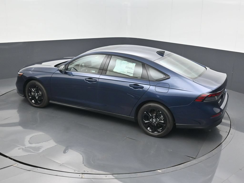 New 2025 Honda Accord SE image 15