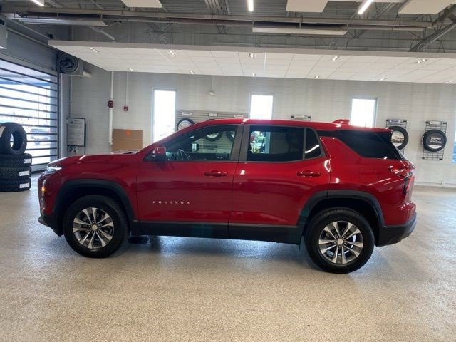 Certified 2025 Chevrolet Equinox LT AWD/4WD image 9