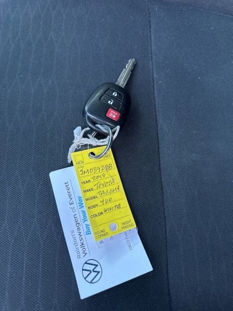 Used 2018 Toyota Tacoma SR5 image 37