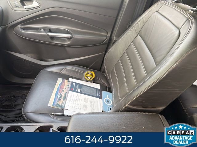 Used 2017 Ford Escape Titanium image 12