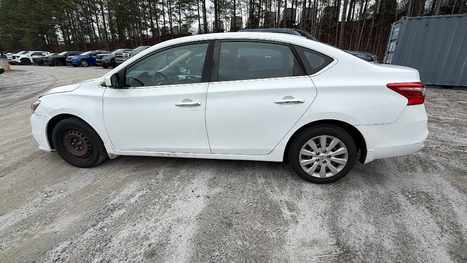 Used 2017 Nissan Sentra S image 11