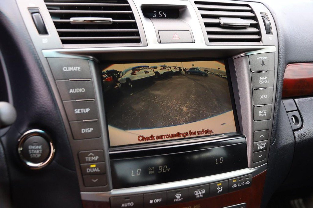 Used 2012 Lexus LS 460 w/ Comfort Pkg RWD image 20