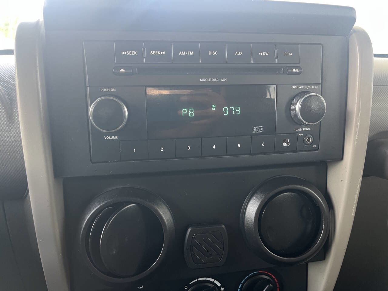 Used 2009 Jeep Wrangler Unlimited X image 33