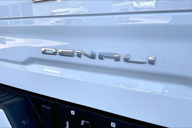 Used 2023 GMC Sierra 1500 Denali w/ Technology Package AWD/4WD image 22