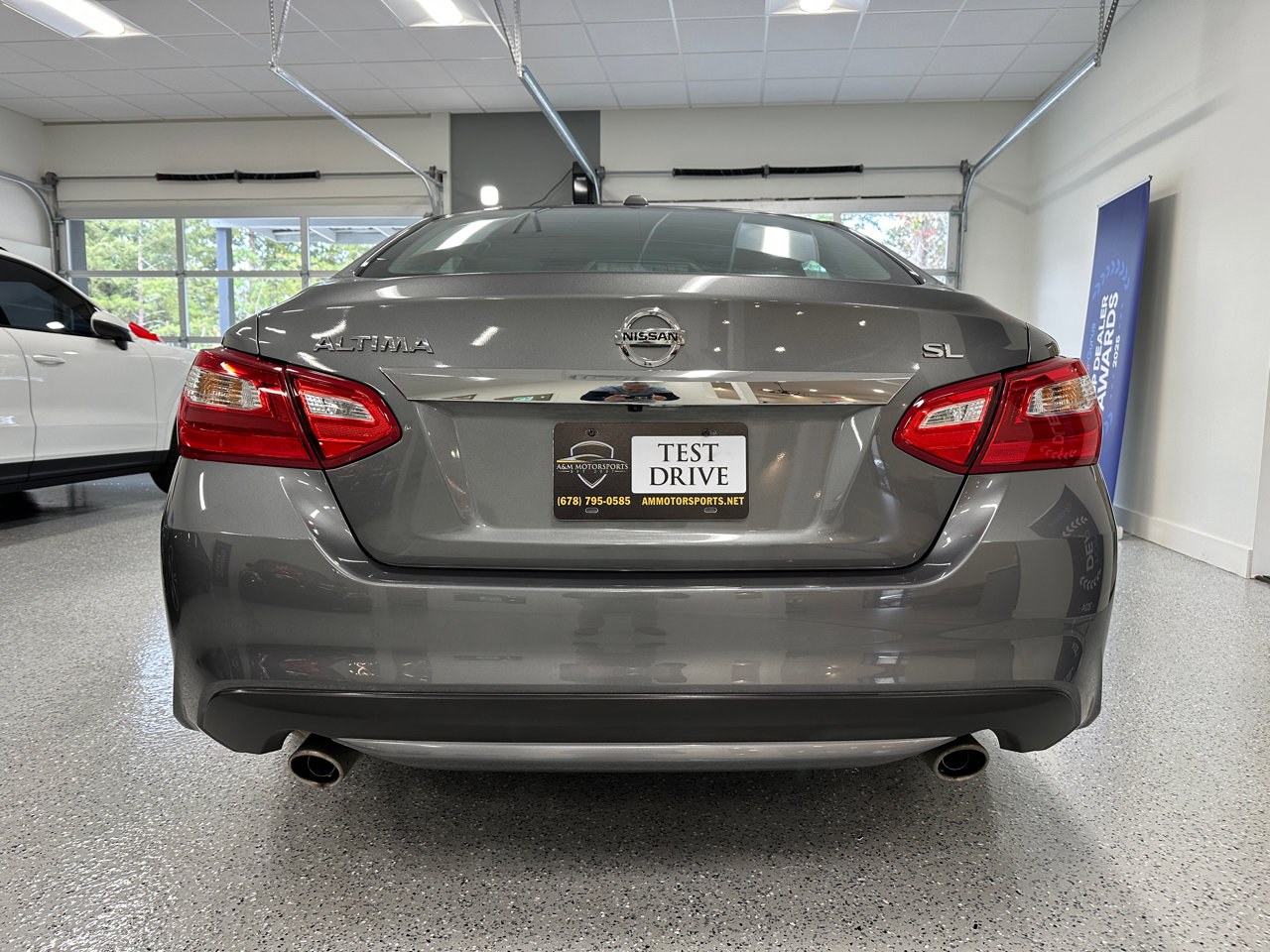 Used 2016 Nissan Altima 2.5 SL w/ 2.5 Technology Package image 7