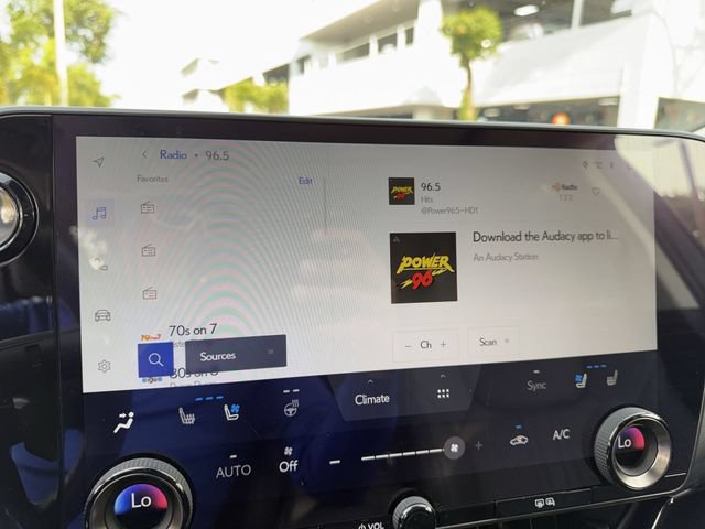 Certified 2023 Lexus NX 350h AWD image 16