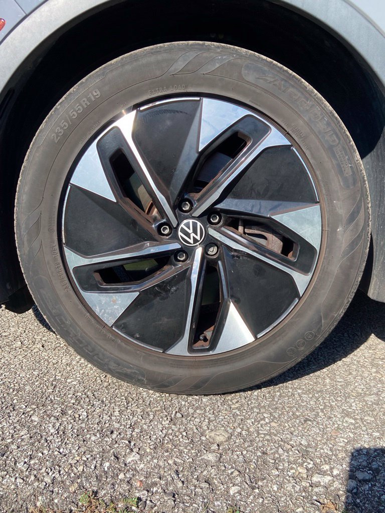 Used 2021 Volkswagen ID.4 Pro S w/ ID.4 Protection Package RWD image 9