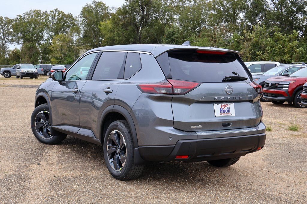 New 2026 Nissan Rogue SV image 2