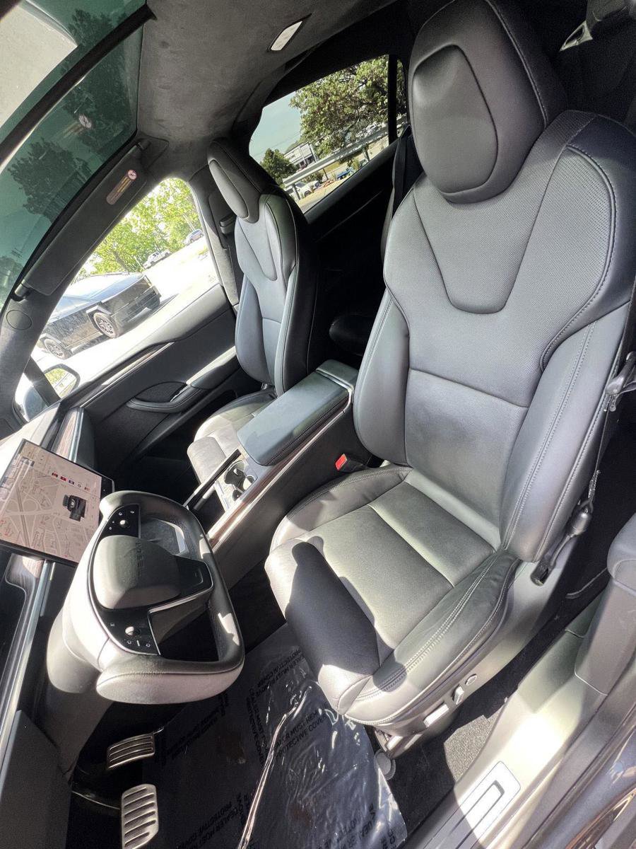 Used 2022 Tesla Model X AWD/4WD image 13