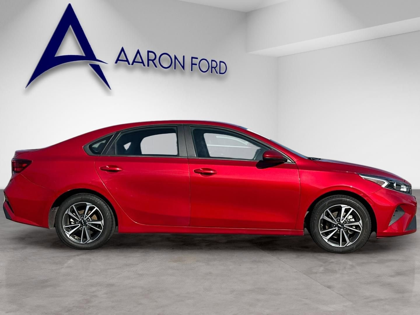 Used 2023 Kia Forte LXS image 6