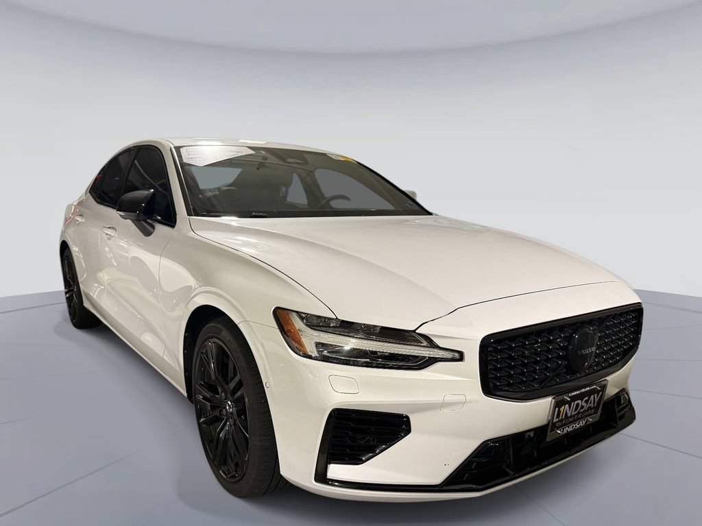 Used 2024 Volvo S60 T8 Ultimate w/ Climate Package AWD/4WD image 3