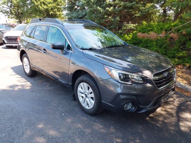 Used 2018 Subaru Outback 2.5i Premium AWD/4WD image 3