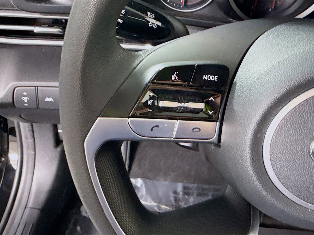 Certified 2022 Hyundai Elantra SEL w/ Cargo Package image 20