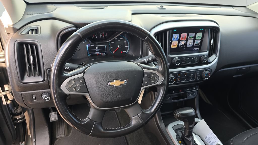 Used 2018 Chevrolet Colorado LT w/ LT Convenience Package AWD/4WD image 11