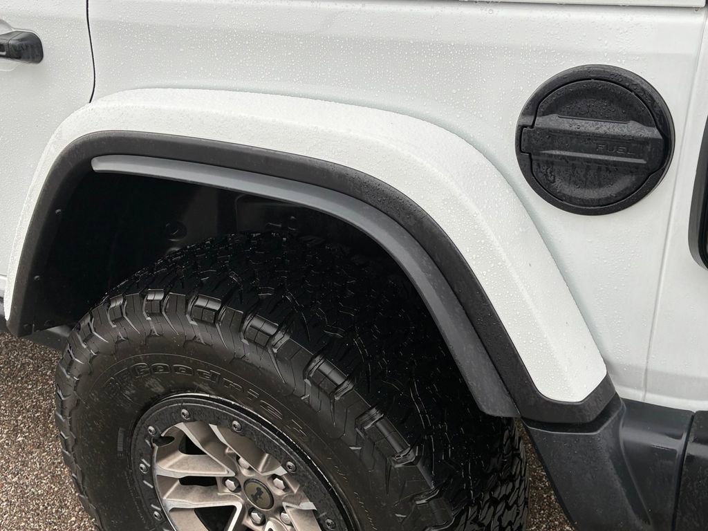 Used 2024 Jeep Wrangler Unlimited Rubicon 392 image 16