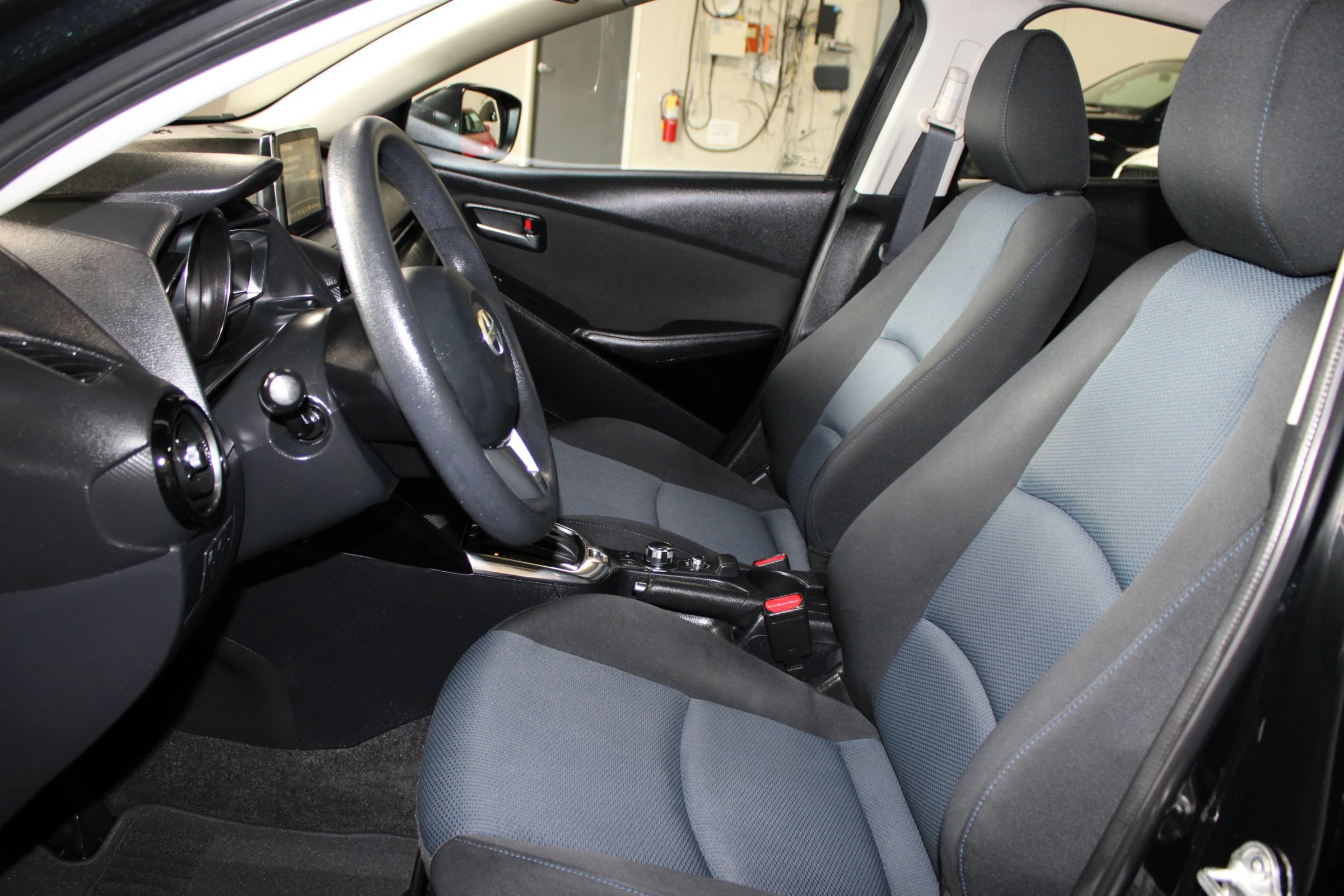 Used 2016 Scion iA FWD image 24