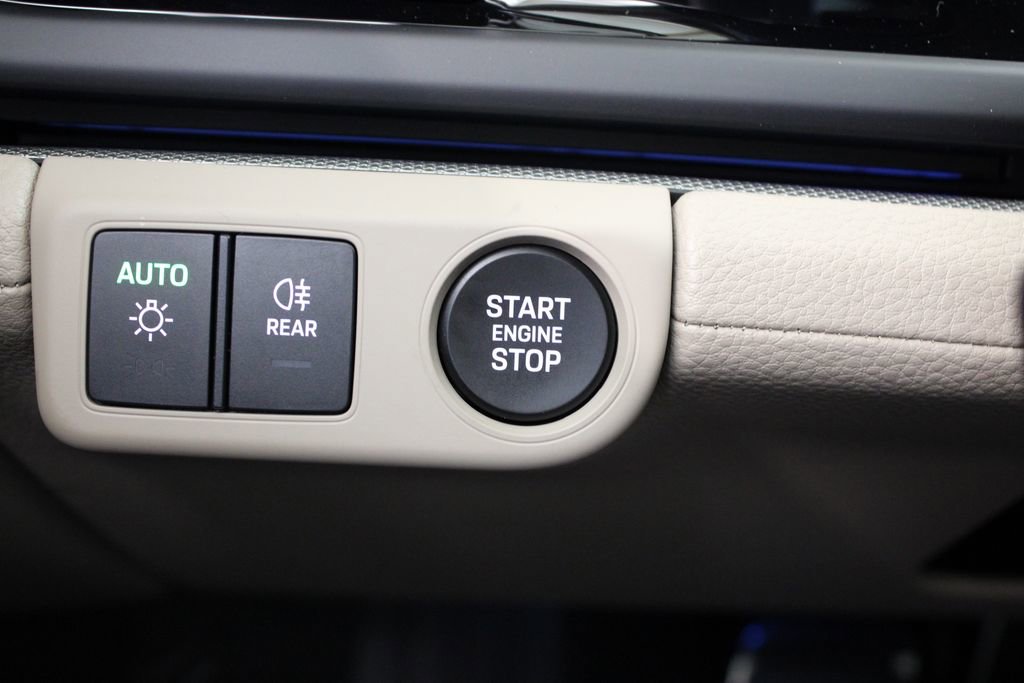 New 2026 Porsche Panamera image 18