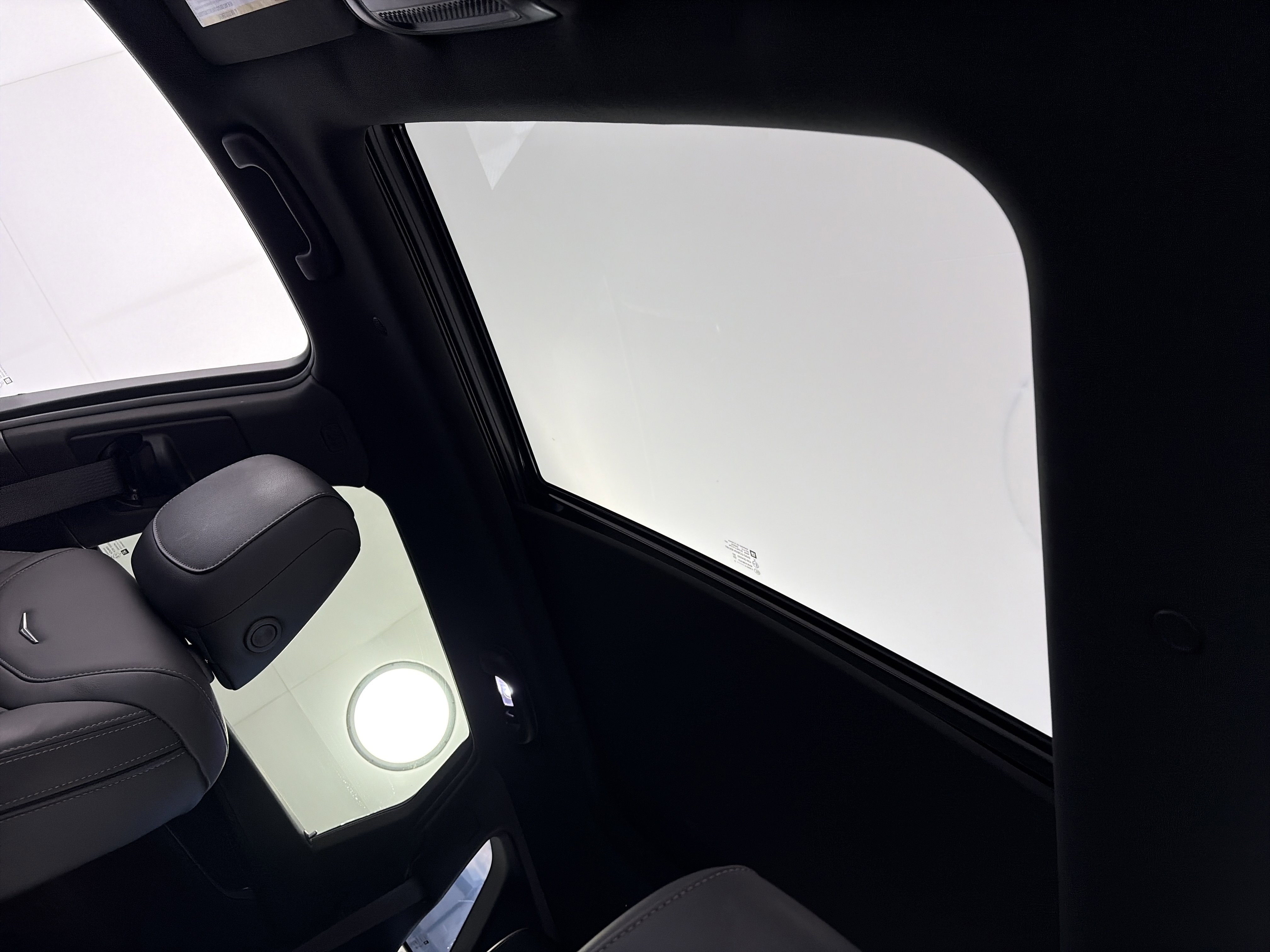 Used 2023 Cadillac XT5 Premium Luxury image 18