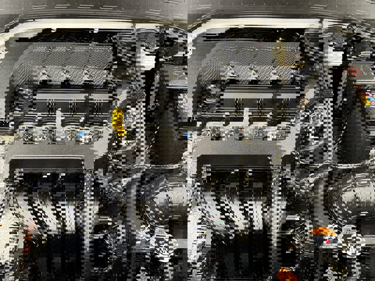 Used 2022 Hyundai Venue Limited image 11