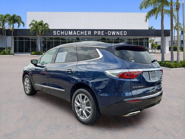 Used 2024 Buick Enclave Essence w/ Experience Buick Package FWD image 5