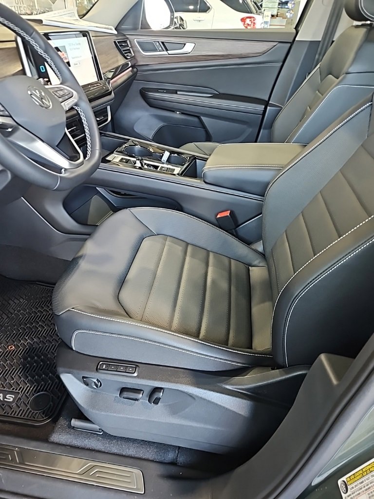 New 2026 Volkswagen Atlas SEL image 29