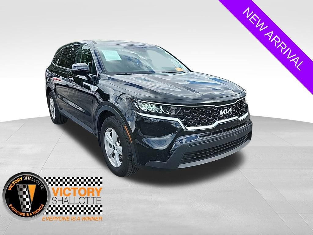Used 2023 Kia Sorento LX