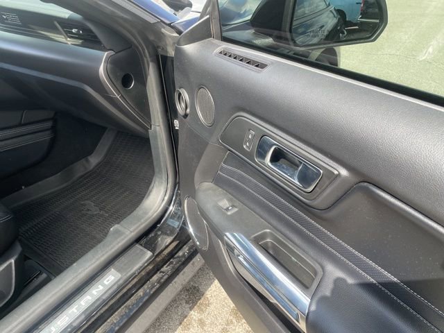 Used 2020 Ford Mustang GT Premium w/ Equipment Group 401A RWD image 49