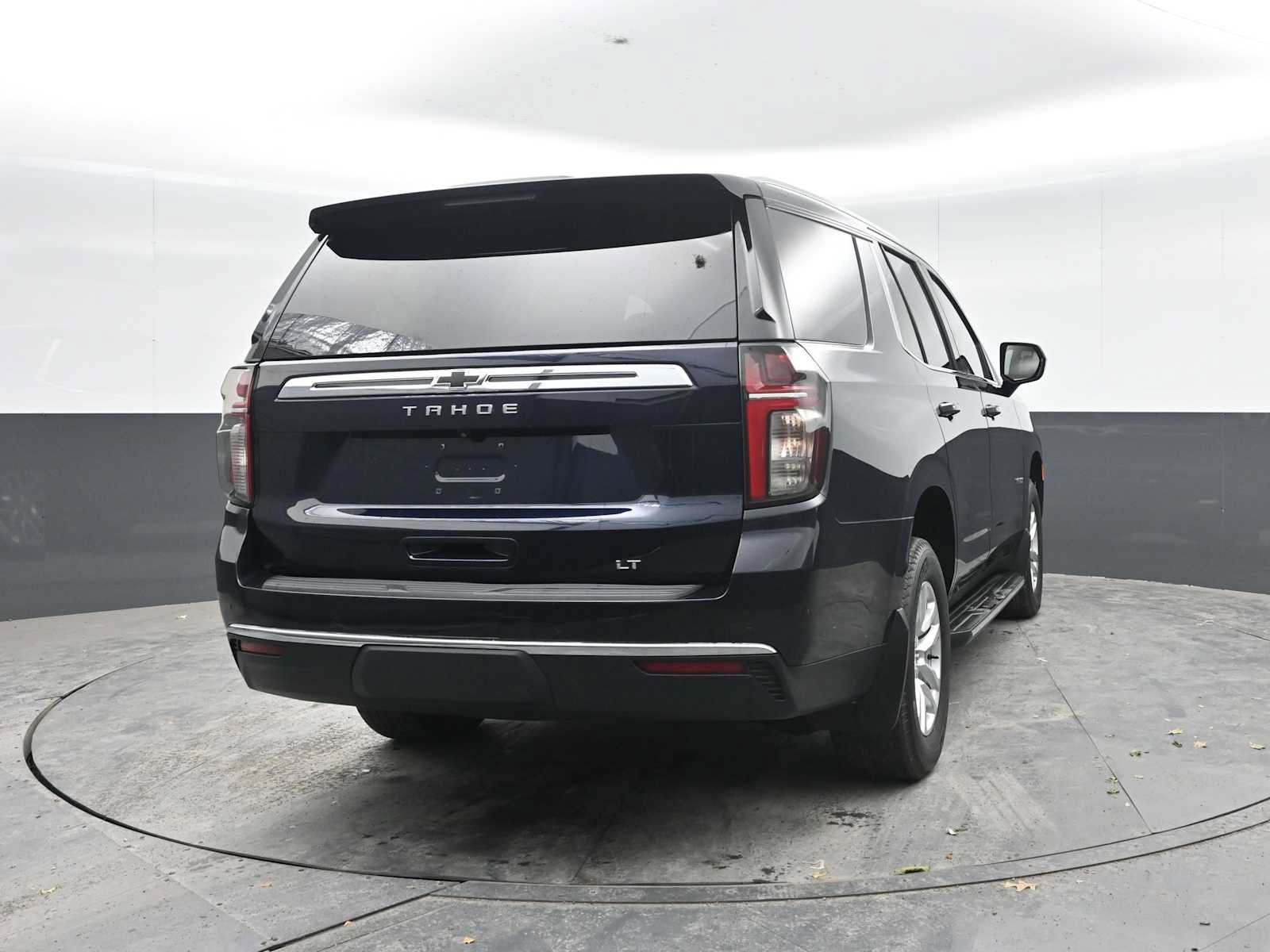 Used 2021 Chevrolet Tahoe LT AWD/4WD image 10