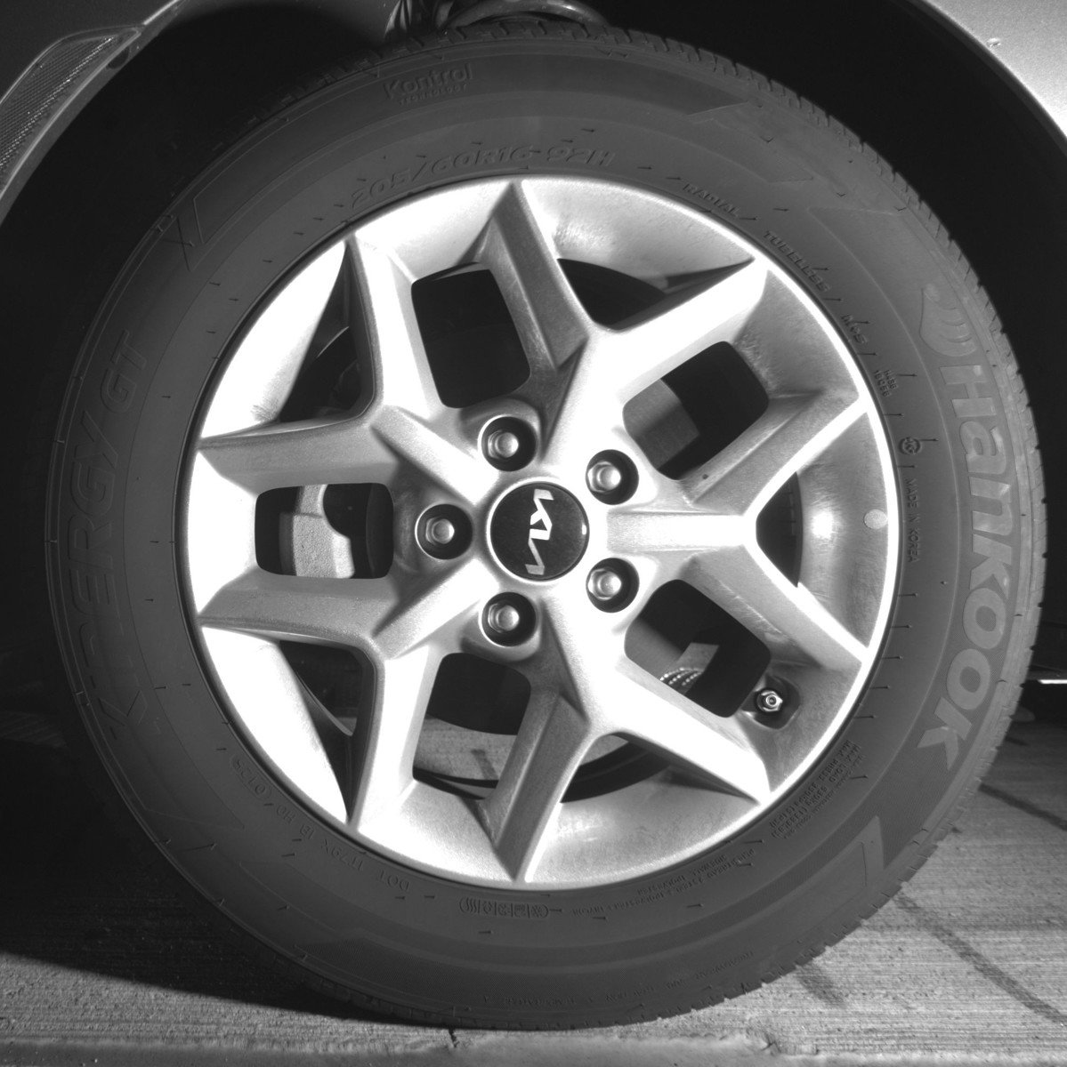 Used 2025 Kia Soul LX w/ LX Technology Package image 12