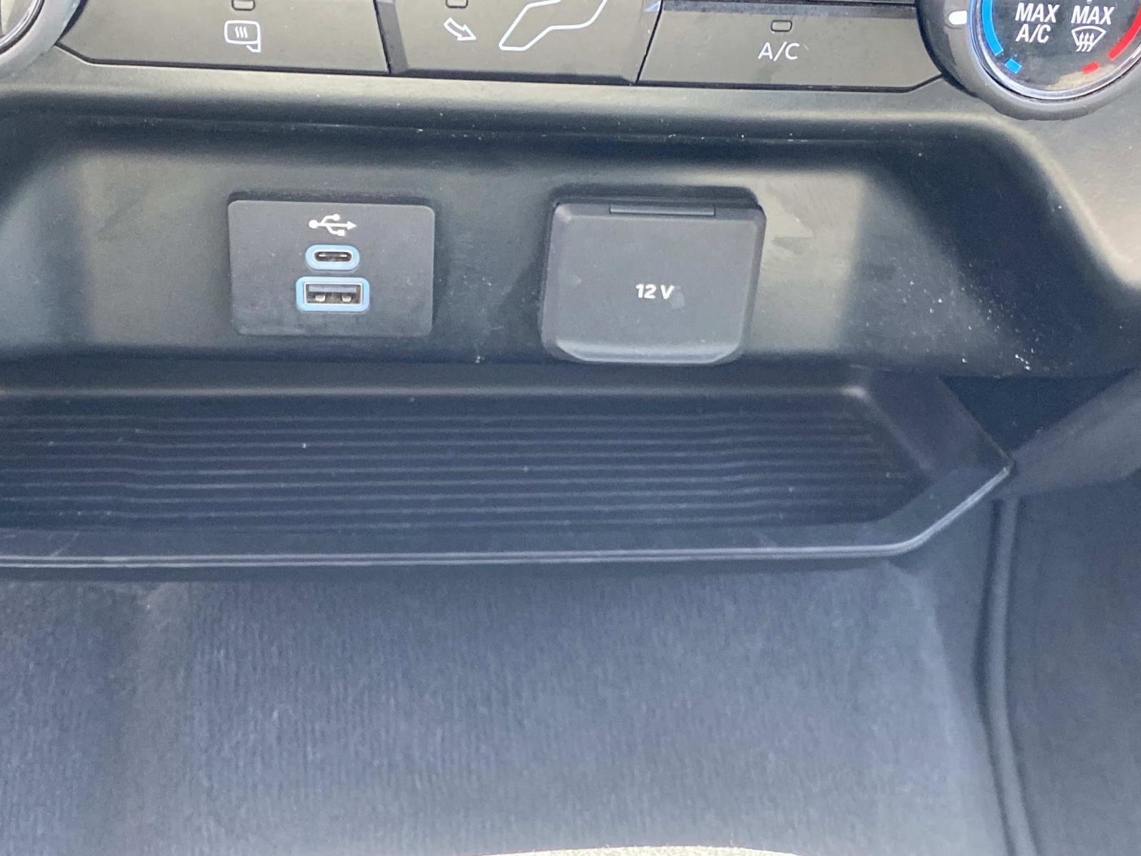 Used 2025 Ford F250 XLT image 26