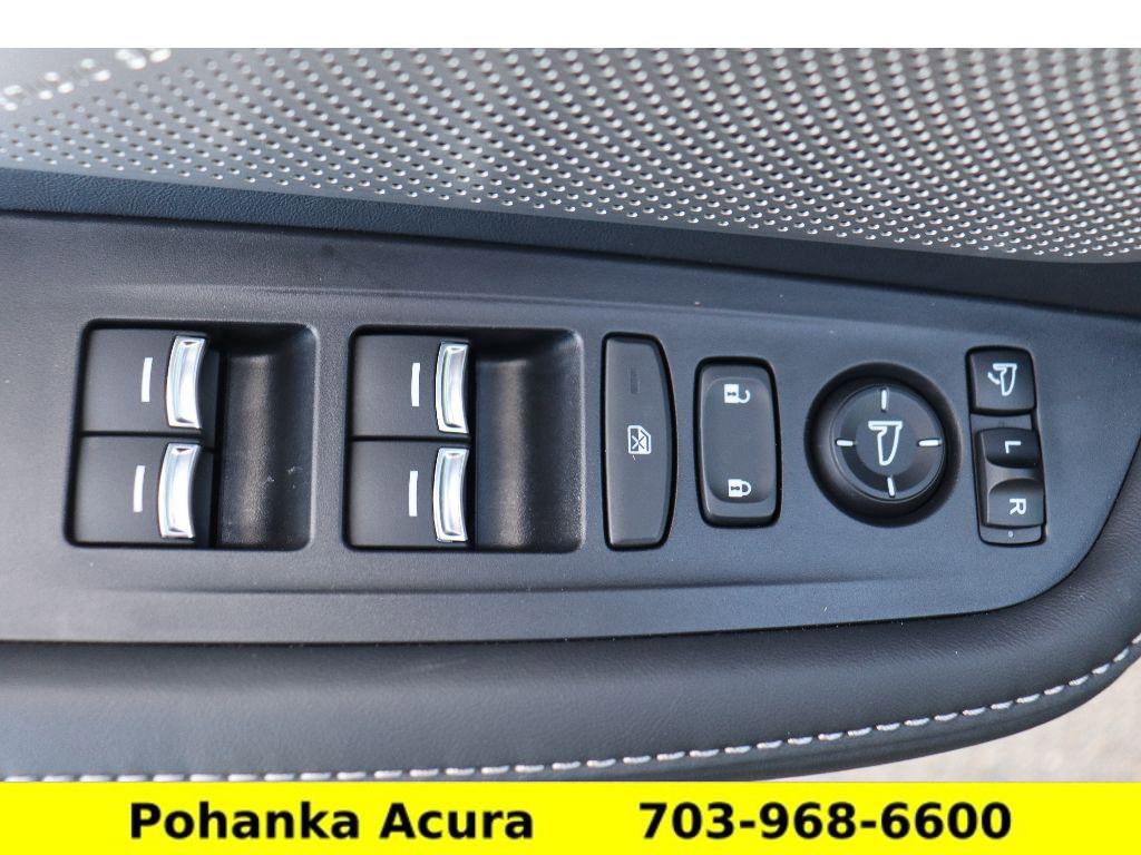 Certified 2025 Acura RDX SH-AWD w/ Advance Package image 23