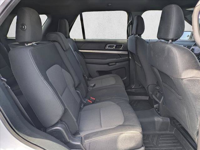 Used 2019 Ford Explorer XLT w/ Equipment Group 201A AWD/4WD image 20