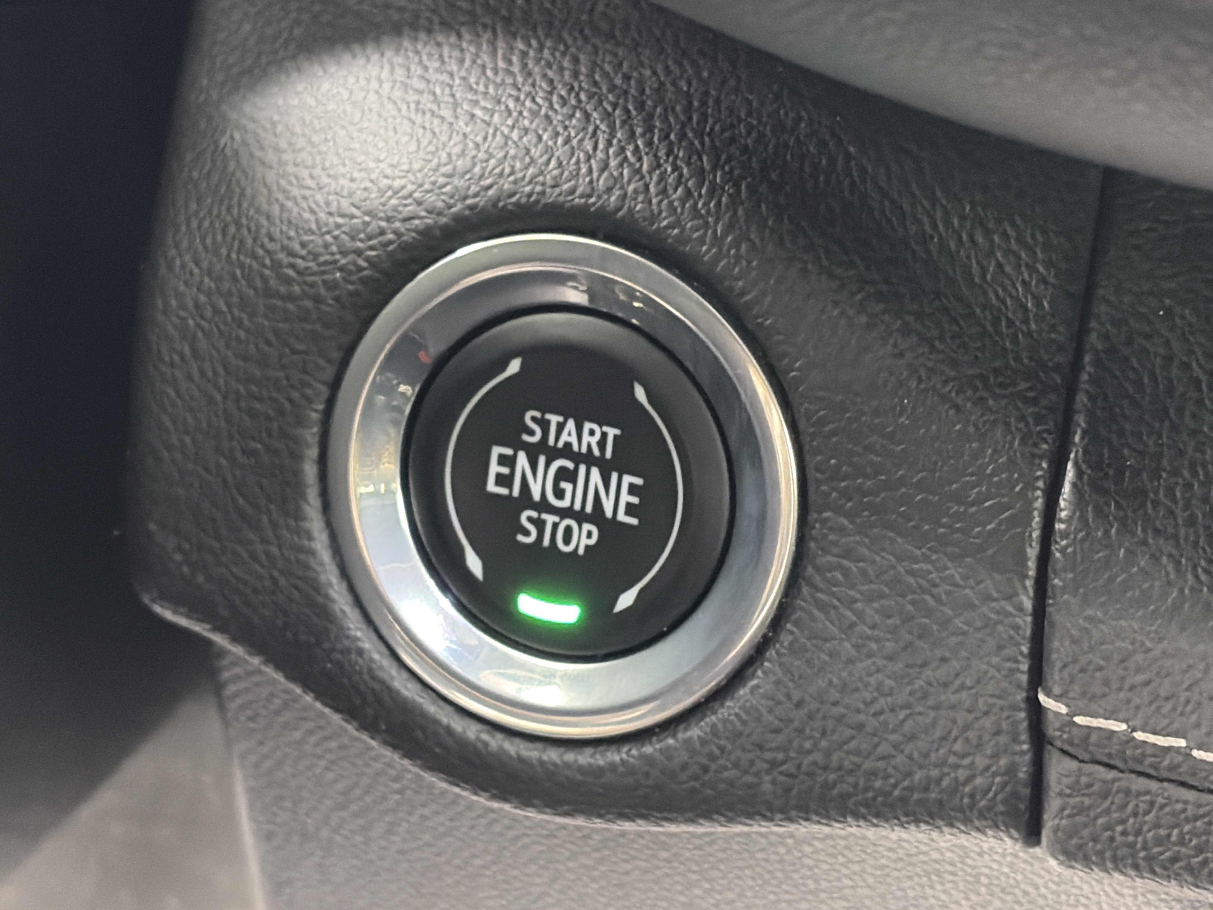 Used 2023 Buick Envision Essence image 26
