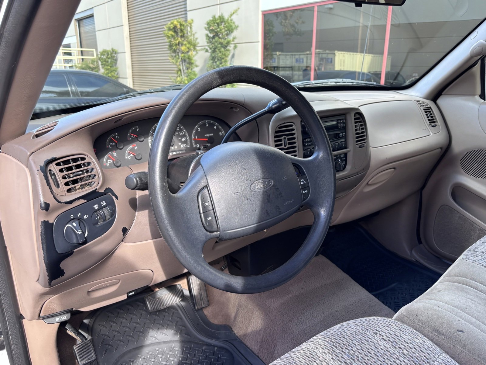 Used 1998 Ford F250 4x4 SuperCab image 14