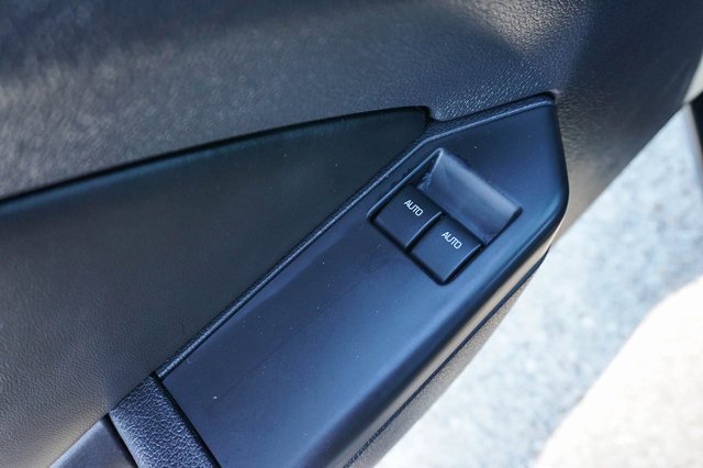 Used 2014 Ford Mustang GT image 11